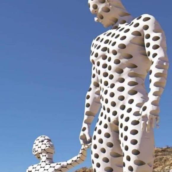 Meet your Posher, Chris - Picture 1 of 1